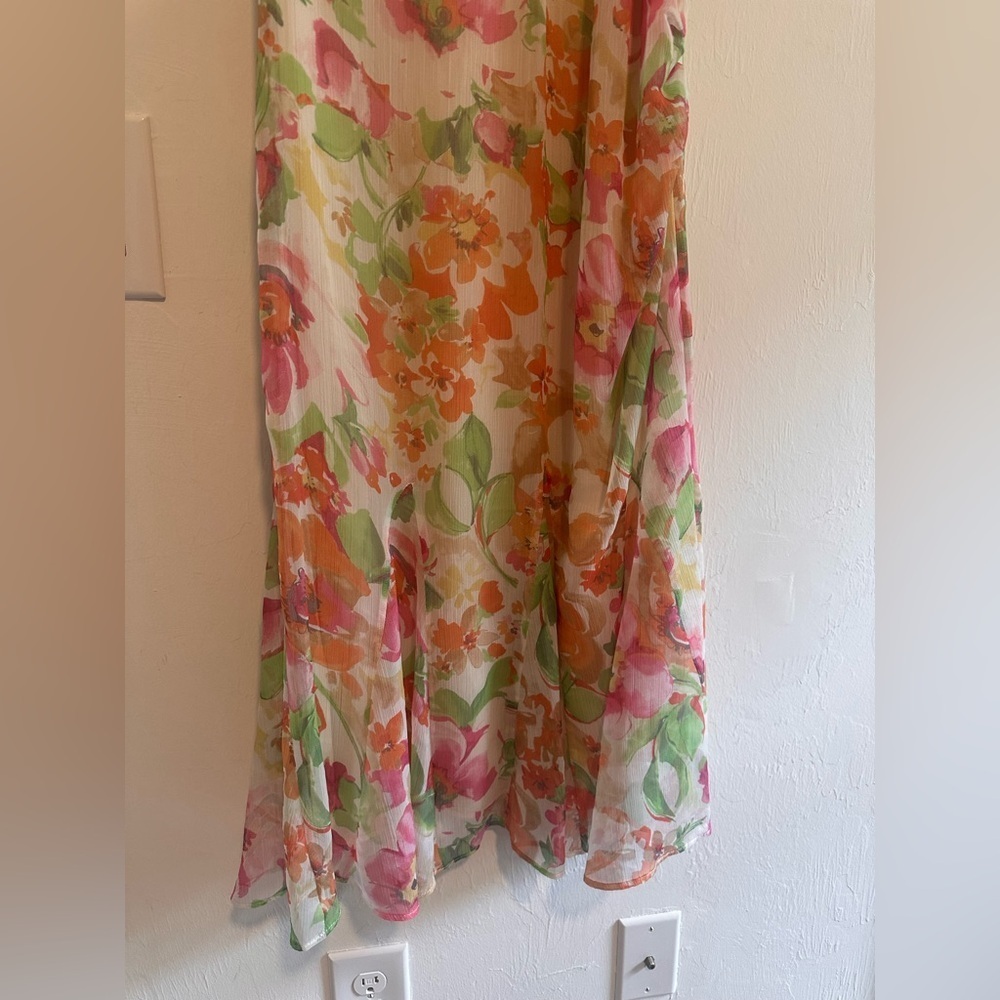 Ralph Lauren Georgette Surplice Floral Dress Sz 8 - Picture 5 of 7